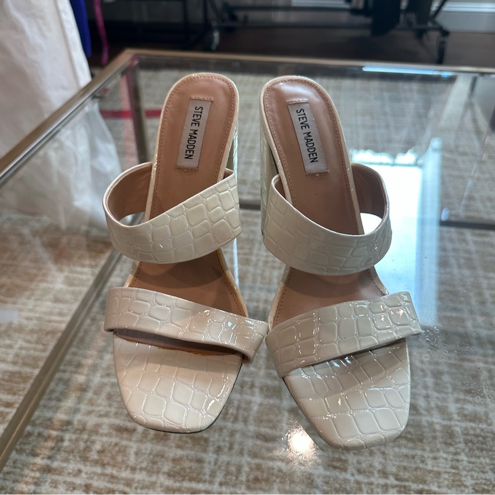 Steve Madden White Faux croc mule taya heels size 9.5 - Picture 3 of 7